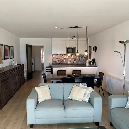 Apartment Maya 801 With Frontal Sea View