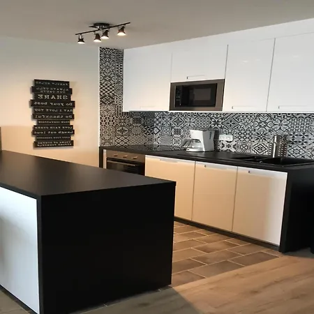 Maya 801 With Frontal Sea View Apartment