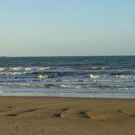 Maya 801 With Frontal Sea View Apartment Nieuwpoort
