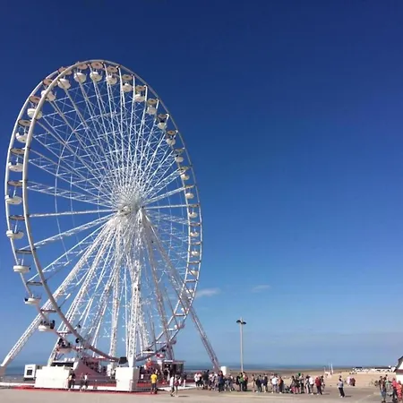 Maya 801 With Frontal Sea View Apartment Nieuwpoort